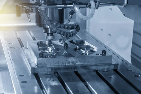 versatyll-usinagem-molde-injeçao-plastica